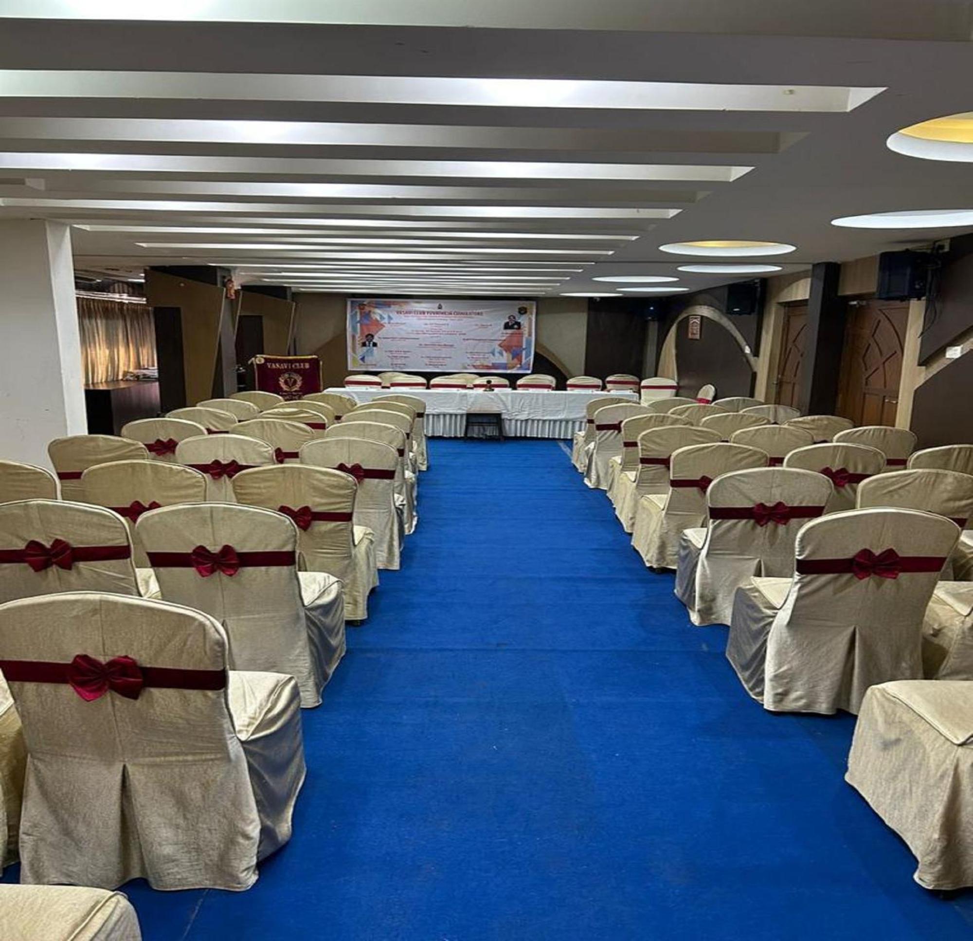 Navaratna Delight Coimbatore Exteriör bild